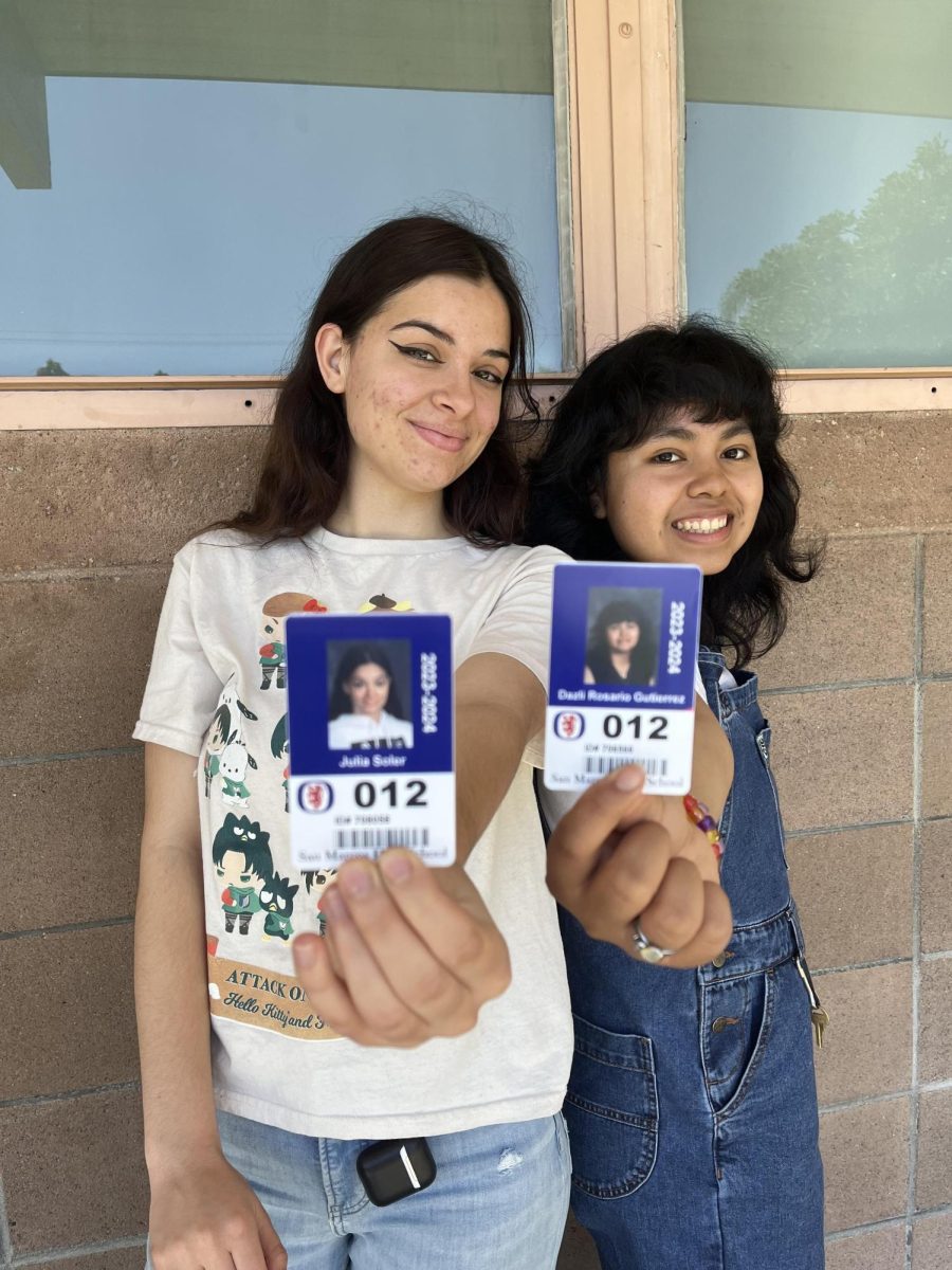 Seniors Julia Soler and Dazli Rosario Gutierrez