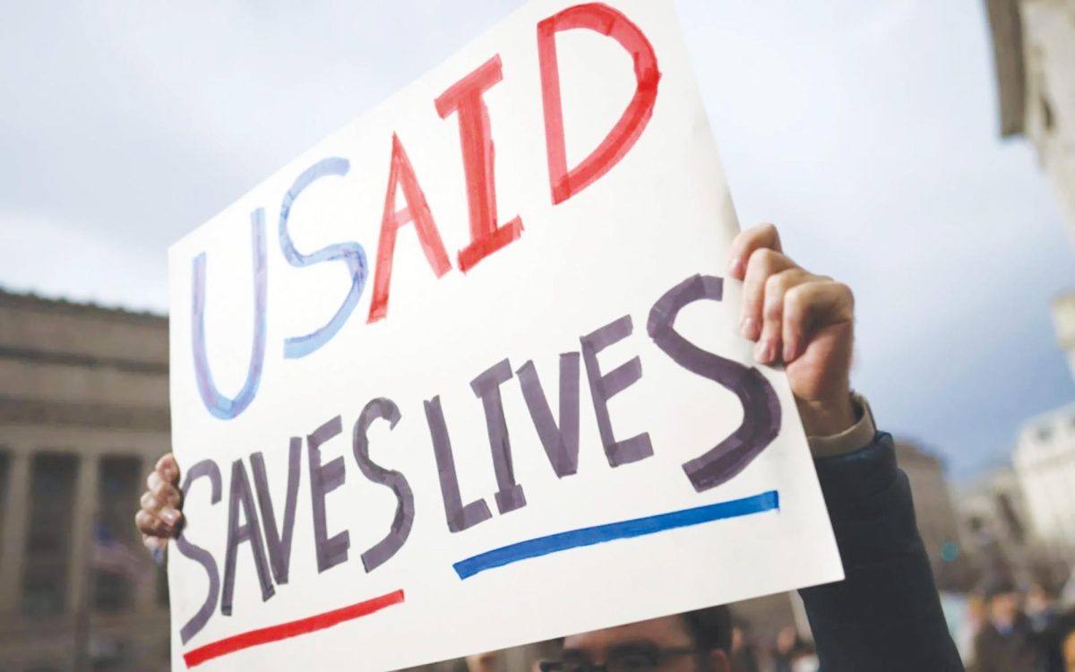 people protesting the closure of USAID